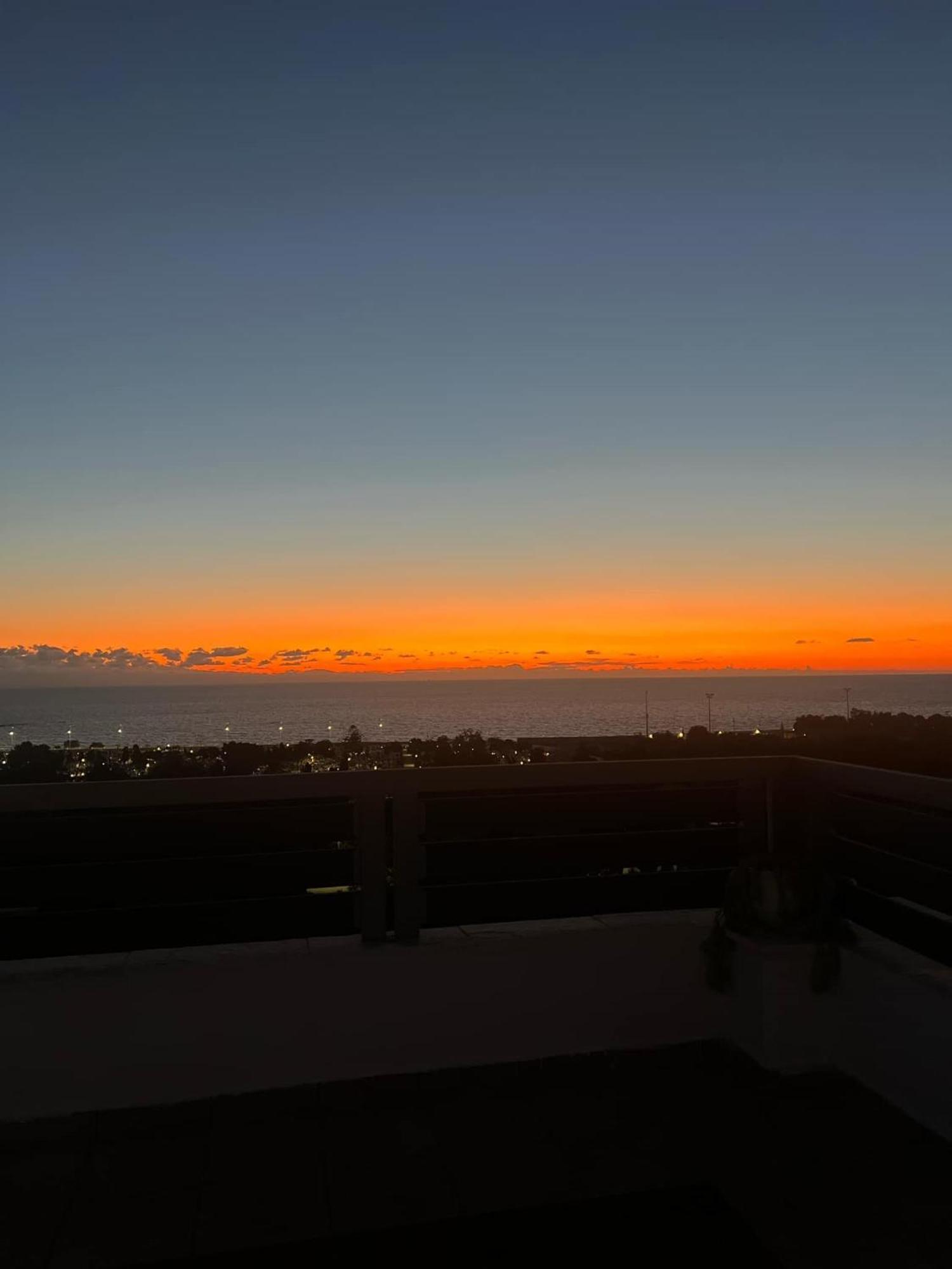Ocean View Apartment Rhodes City ภายนอก รูปภาพ